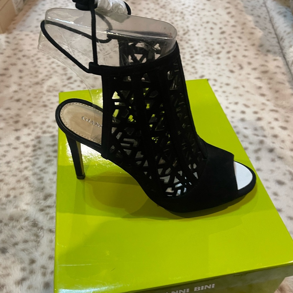 Gianni Bini Silvie Black Women's Heels